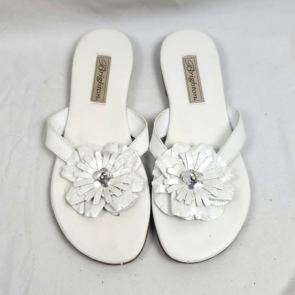 Brighton Astor White Leather Thong Flip Flops - Picture 2 of 6